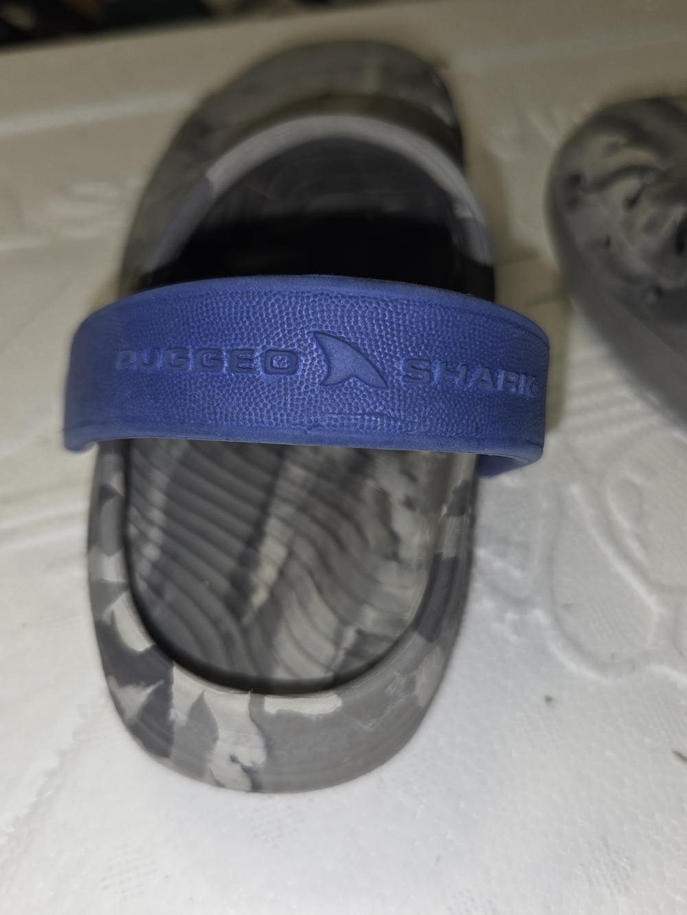 Rugged Shark Kids' Blue Slide Sandals with Gray Marbled Footbed